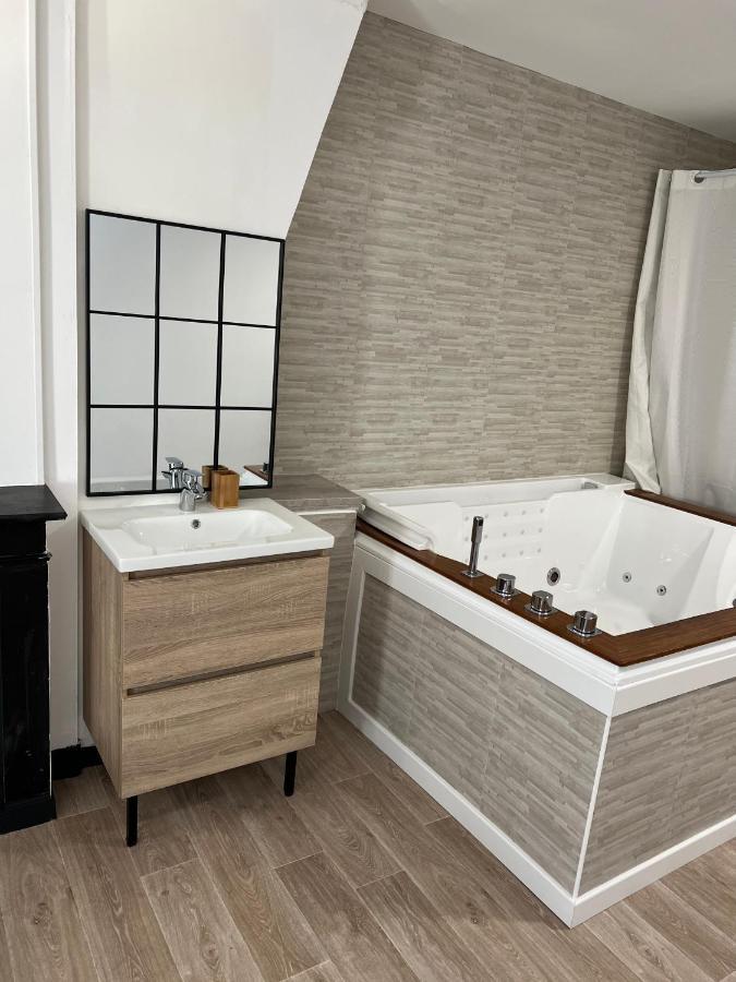 Magnifique Loft 35M2 Jacuzzi Rvb Night 1 Otel Amiens Dış mekan fotoğraf